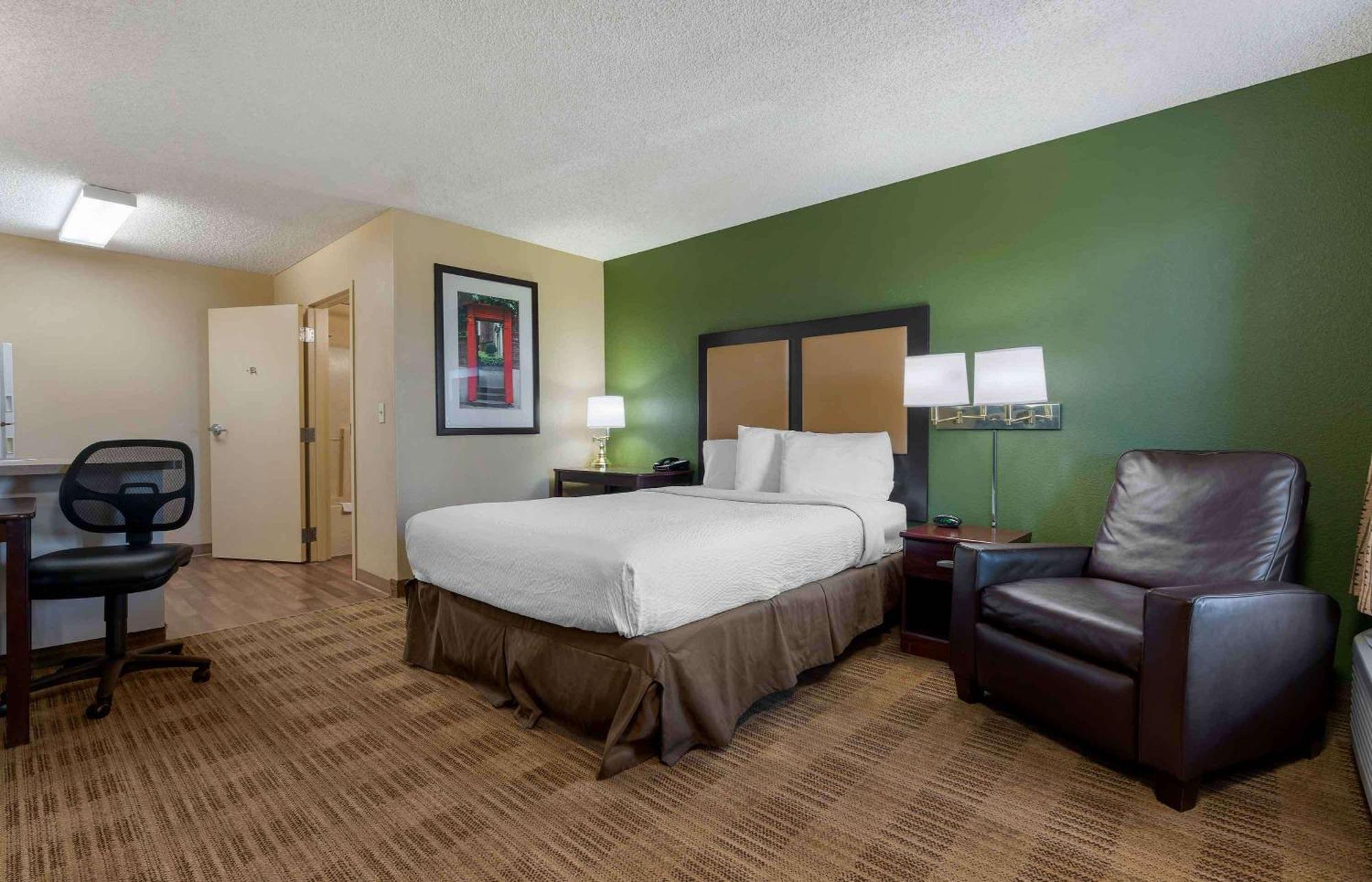 Hotel Extended America - Sacramento - White Rock Rd 2*